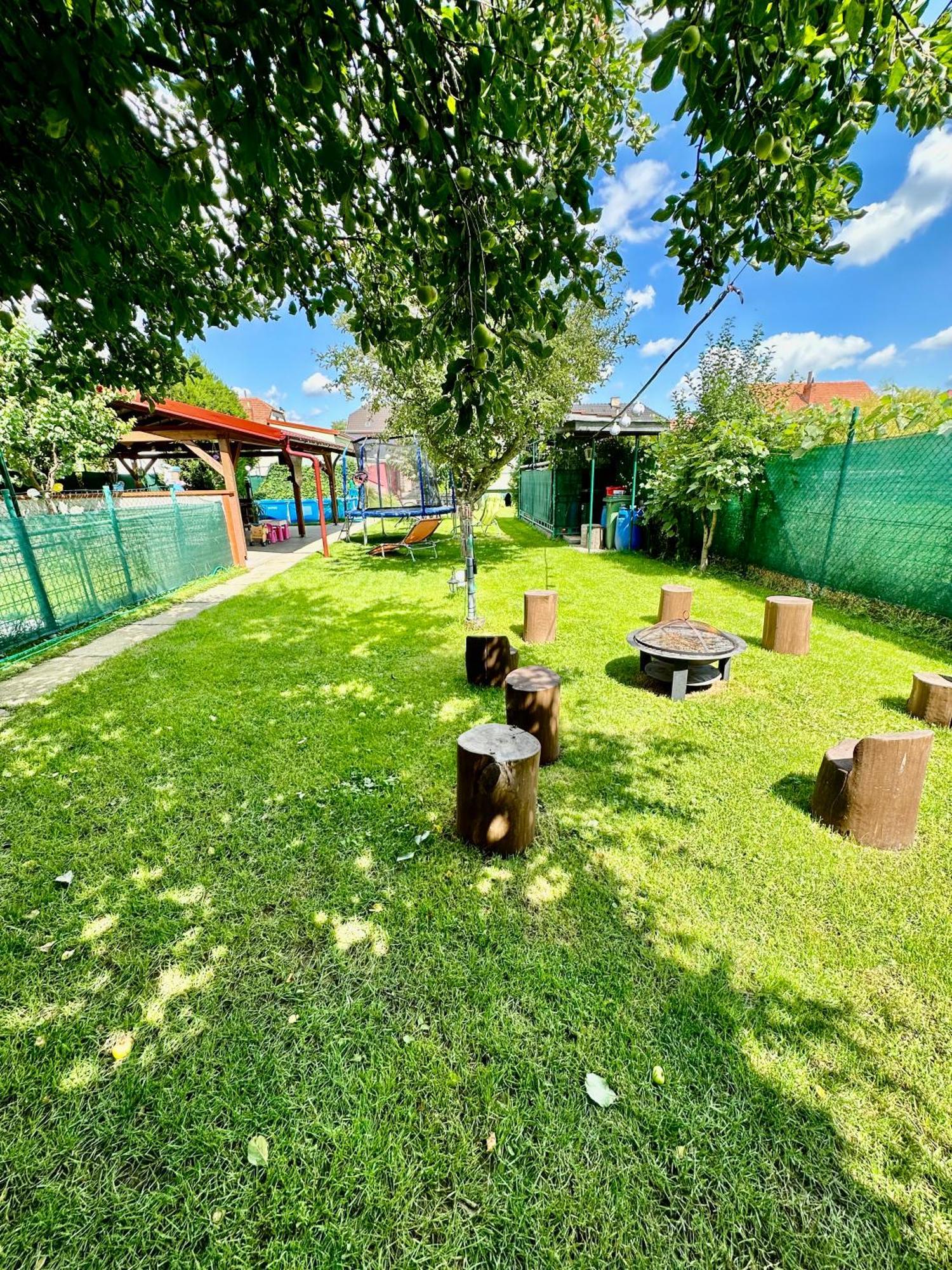 Apartman Sen Petrov Экстерьер фото